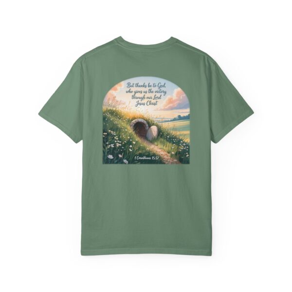 Model of Thanks Be to God Christian T-Shirt - 1 Corinthians 15:57 4