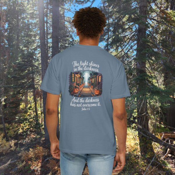 Model of Halloween The Light Shines in the Darkness Christian Shirt - John 1:5 42