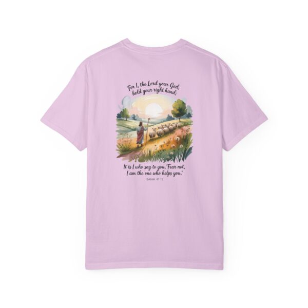 Fear Not I Am The One That Helps You Christian T-Shirt - Isaiah 41:13 47 Model of Fear Not I Am The One That Helps You Christian T-Shirt - Isaiah 41:13 46