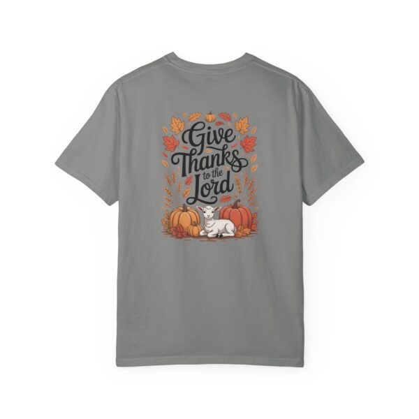 Gray Give Thanks to the Lord t-shirt with Thanksgiving design showing a lamb, pumpkins, and fall leaves.