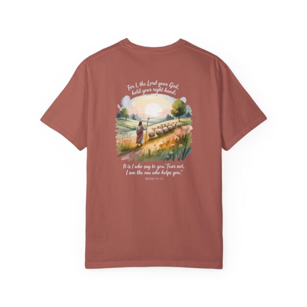 Fear Not I Am The One That Helps You Christian T-Shirt - Isaiah 41:13 71 Model of Fear Not I Am The One That Helps You Christian T-Shirt - Isaiah 41:13 70