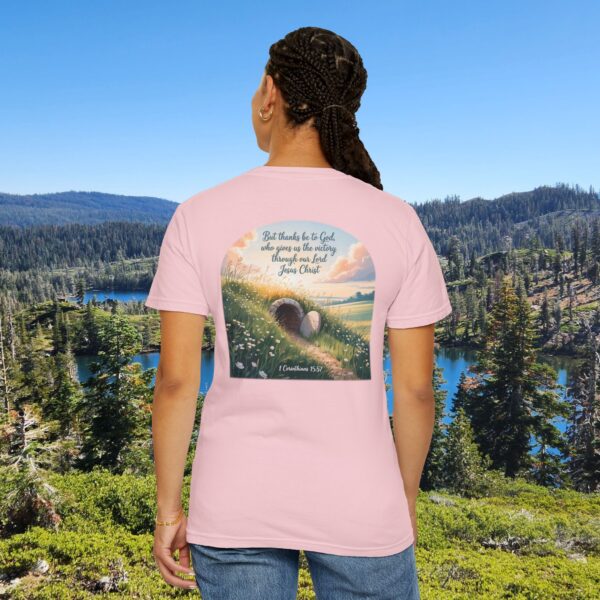 Model of Thanks Be to God Christian T-Shirt - 1 Corinthians 15:57 60