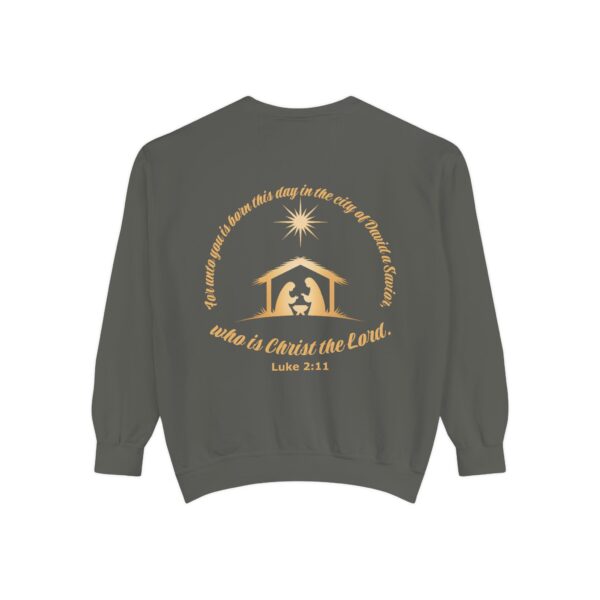 Model of For Unto You Is Born - Manger Scene Christian Sweatshirt 28
