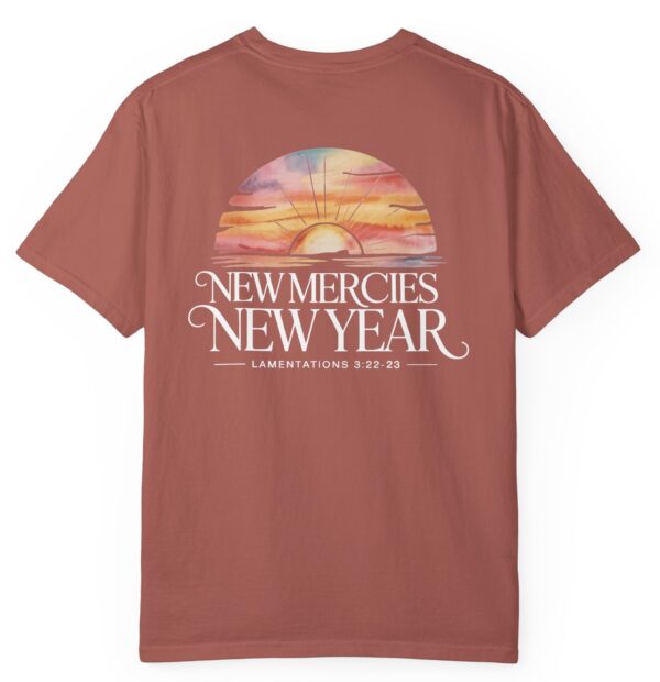 Cumin red New Year New Mercies Lamentations 3:22-23 Comfort Colors T-Shirt