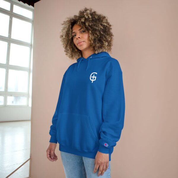 Athletic Champion Christian Hoodie - Philippians 4:13 5 Model of Athletic Champion Christian Hoodie - Philippians 4:13 4